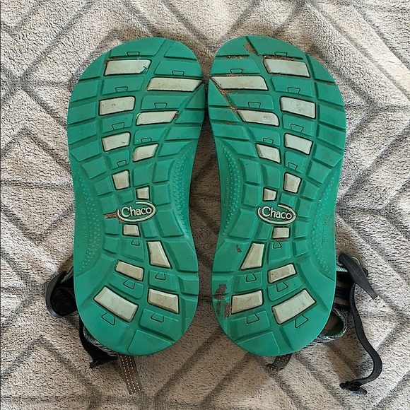 💙Kid’s or Woman’s Ecotred Chacos 💙 - Picture 8 of 14